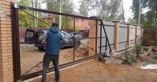Купить услугу монтаж ворот Биробиджан, цена от 2582 руб.